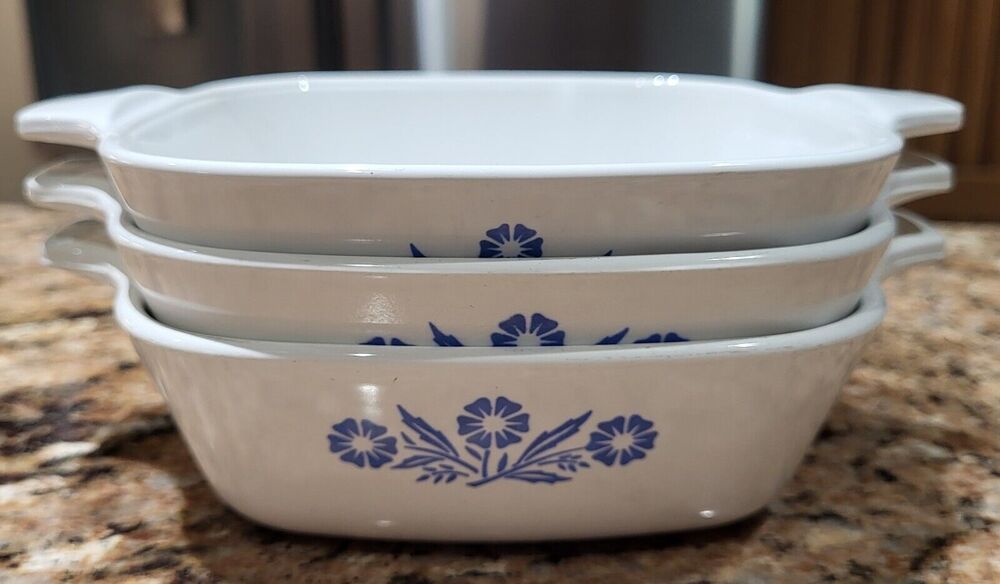 Corning Ware Blue Cornflower Petite Pans (Set Of 3)